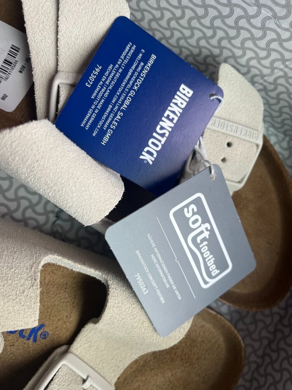 Arizona Birkenstock Sandals Antique White - Picture 5 of 7